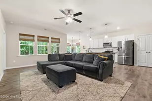 542 Little Rock Ct, Carthage, NC 28327 - Photo 9