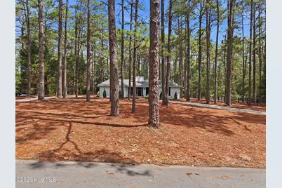 355 Serpentine Drive, Southern Pines, NC 28387 - Photo 5