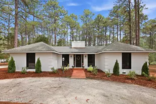 355 Serpentine Dr, Southern Pines, NC 28387 - Photo 1