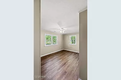 2113 N Parker Road, Jacksonville, NC 28546 - Photo 29