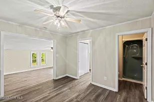 2113 N Parker Rd, Jacksonville, NC 28546 - Photo 7