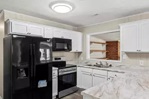 2113 N Parker Rd, Jacksonville, NC 28546 - Photo 11
