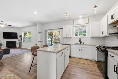 116 Featherstone Lane, New Bern, NC 28562 - Photo 13