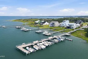 135 Gallants Pt Rd, Beaufort, NC 28516 - Photo 9