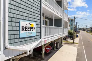 1308 Carolina Beach Ave N, Carolina Beach, NC 28428 - Photo 3
