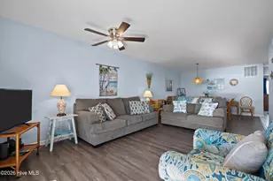 1308 Carolina Beach Ave N, Carolina Beach, NC 28428 - Photo 9