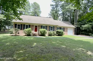 202 Haldane Dr, Southern Pines, NC 28387 - Photo 3
