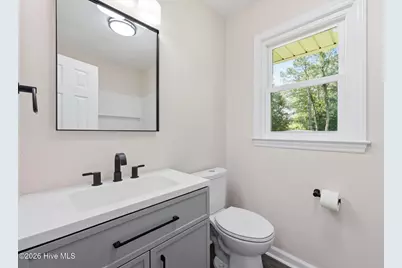 1040 Broad Creek Road, New Bern, NC 28560 - Photo 17