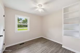1040 Broad Creek Rd, New Bern, NC 28560 - Photo 21