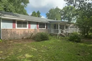 11 Barksdale Dr, Jacksonville, NC 28540 - Photo 15