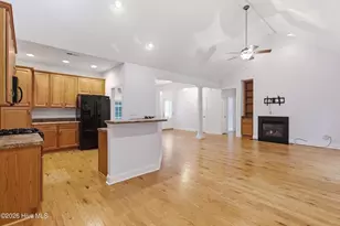 229 Easterly Dr, New Bern, NC 28560 - Photo 17