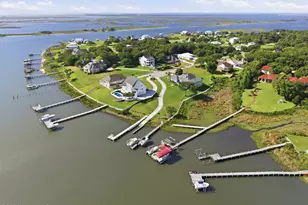 105 Harold Ave, Swansboro, NC 28584 - Photo 57
