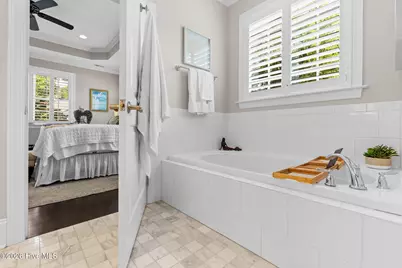 927 Green Pointe Drive, Sunset Beach, NC 28468 - Photo 27