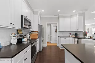 927 Green Pointe Dr, Sunset Beach, NC 28468 - Photo 15