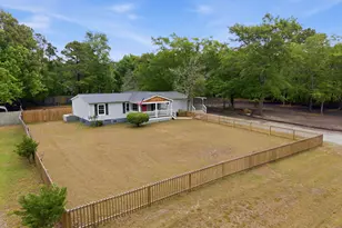 73 J E Batson Rd, Hampstead, NC 28443 - Photo 1