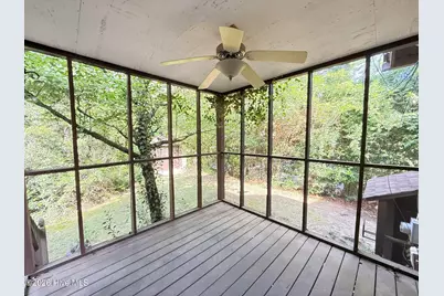360 E Maine Avenue, Southern Pines, NC 28387 - Photo 29