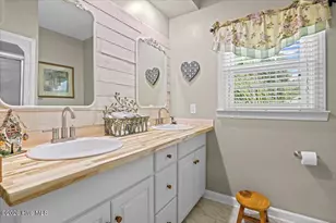 1202 Old Smith Chapel Rd, Mount Olive, NC 28365 - Photo 23