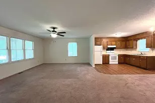 902 Heather Trail, Aberdeen, NC 28315 - Photo 7