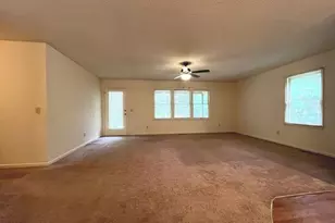 902 Heather Trail, Aberdeen, NC 28315 - Photo 5