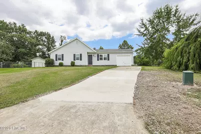 1011 Ridgecrest Lane, Jacksonville, NC 28546 - Photo 3