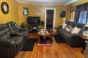 4257 Washington St, Ayden, NC 28513 - Photo 3