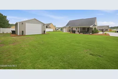 209 Asheberne Drive, Washington, NC 27889 - Photo 33