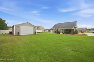 209 Asheberne Dr, Washington, NC 27889 - Photo 33