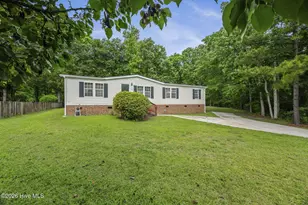 310 MacDonald Blvd, Havelock, NC 28532 - Photo 5