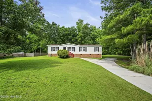 310 MacDonald Blvd, Havelock, NC 28532 - Photo 49