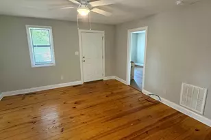 107 Juniper Ln, Greenville, NC 27858 - Photo 3