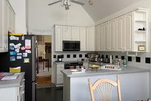 118 St Andrews Cir, New Bern, NC 28562 - Photo 9
