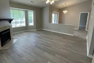102 Breezewood Dr, Greenville, NC 27858 - Photo 5