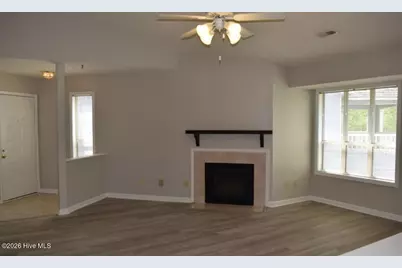 102 Breezewood Drive #G, Greenville, NC 27858 - Photo 7