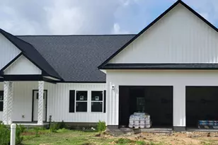 201 Crown Dr, Washington, NC 27889 - Photo 1