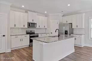 175 S Commons View Dr, Hampstead, NC 28443 - Photo 5