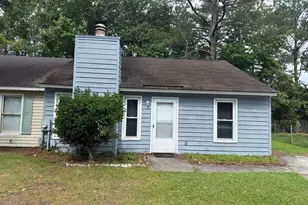 120 Corey Cir, Jacksonville, NC 28546 - Photo 1