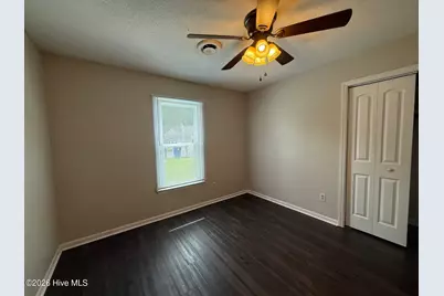 120 Corey Circle, Jacksonville, NC 28546 - Photo 5
