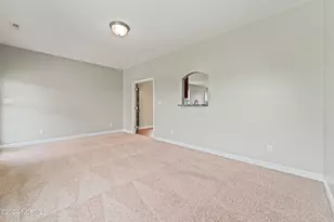 607 Drummond Grove Ln, Jacksonville, NC 28546 - Photo 9