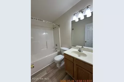 606 Springwood Drive, Jacksonville, NC 28546 - Photo 5