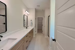 3750 Chatsworth Dr, La Grange, NC 28551 - Photo 27