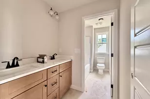 3750 Chatsworth Dr, La Grange, NC 28551 - Photo 23