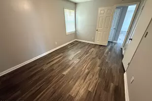 302 Hubert McLean Ave, Red Springs, NC 28377 - Photo 9