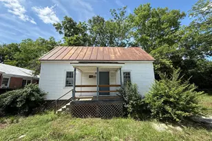 516 Tower Hill Rd, Kinston, NC 28501 - Photo 1