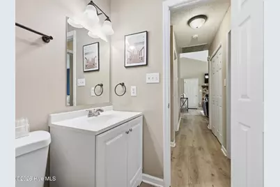 100 Hampton Court, Jacksonville, NC 28546 - Photo 17