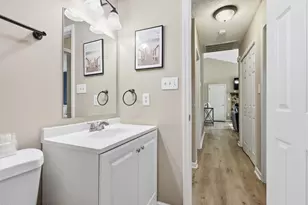 100 Hampton Ct, Jacksonville, NC 28546 - Photo 17