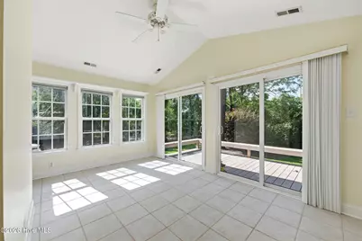 1007 Barkentine Drive, New Bern, NC 28560 - Photo 11