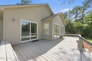 1007 Barkentine Dr, New Bern, NC 28560 - Photo 39