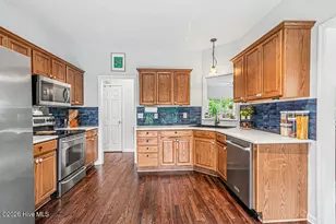 609 Riva Ridge Rd, Sneads Ferry, NC 28460 - Photo 13