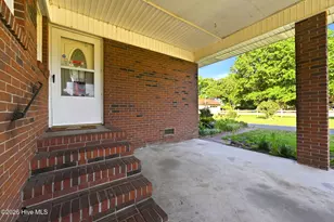 550 Koonce Fork Rd, Richlands, NC 28574 - Photo 11
