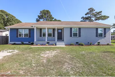 2098 Nc Highway 172, Sneads Ferry, NC 28460 - Photo 1